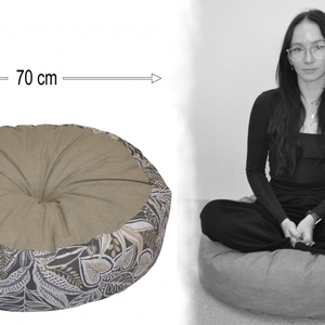 Polštář sedací průměr 70 cm - listy na tmavé