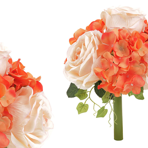 Hortenzie a růže, puget, barvy oranžová a smetanová. Květina umělá.