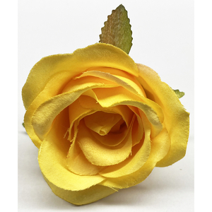 Růže, barva žlutá. Květina umělá vazbová. Cena za balení 12 kusů.