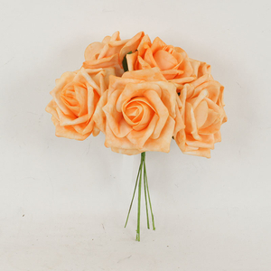 Růžičky, puget 6ks, barva  oranžová. Květina umělá pěnová.