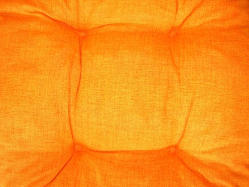 Ratanové křeslo Bahama medové polstr oranžový melír