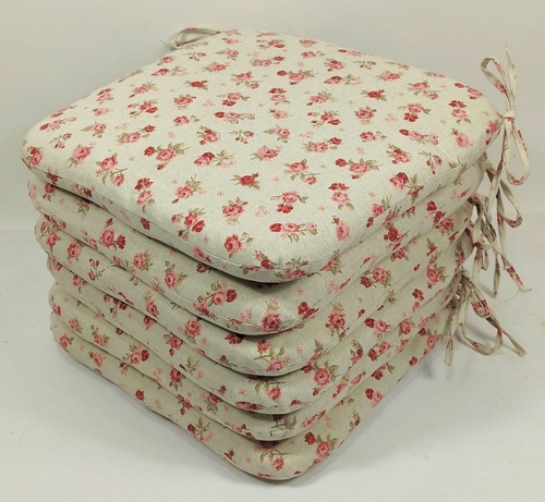 Sedák 40x40 cm látka růžičky - set 6 kusů