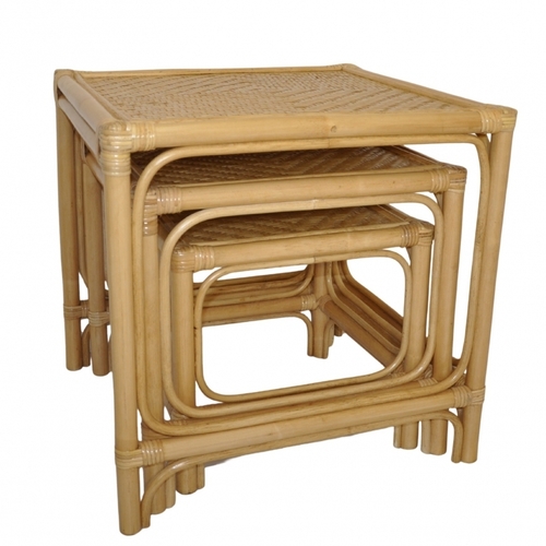 Set 3 kusů ratanových stolků