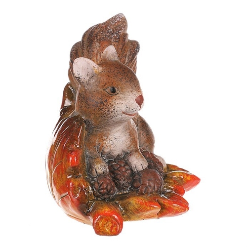 Veverka se šiškami na listu - keramická dekorace