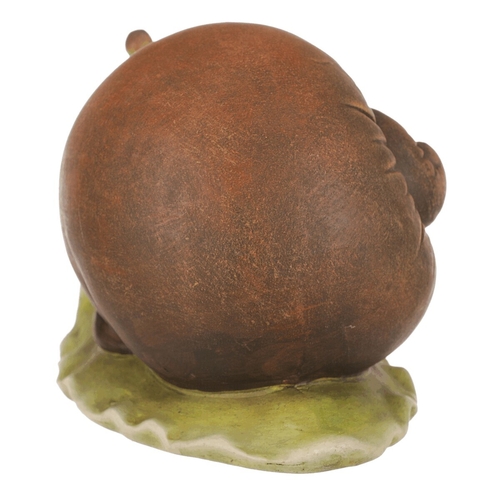 Šnek - keramická figurka, vel. L, zeleno-hnědý