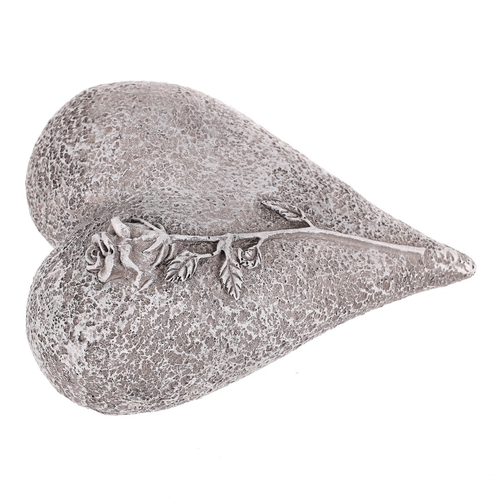 Srdce s růží - pietní dekorace, polyresin, šedá