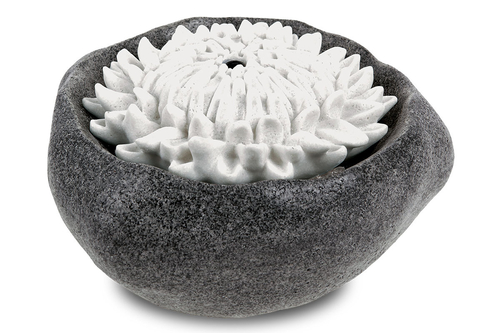 Fontána s LED osvětlením - polyresin, černá, dekor kámen a bílý květ